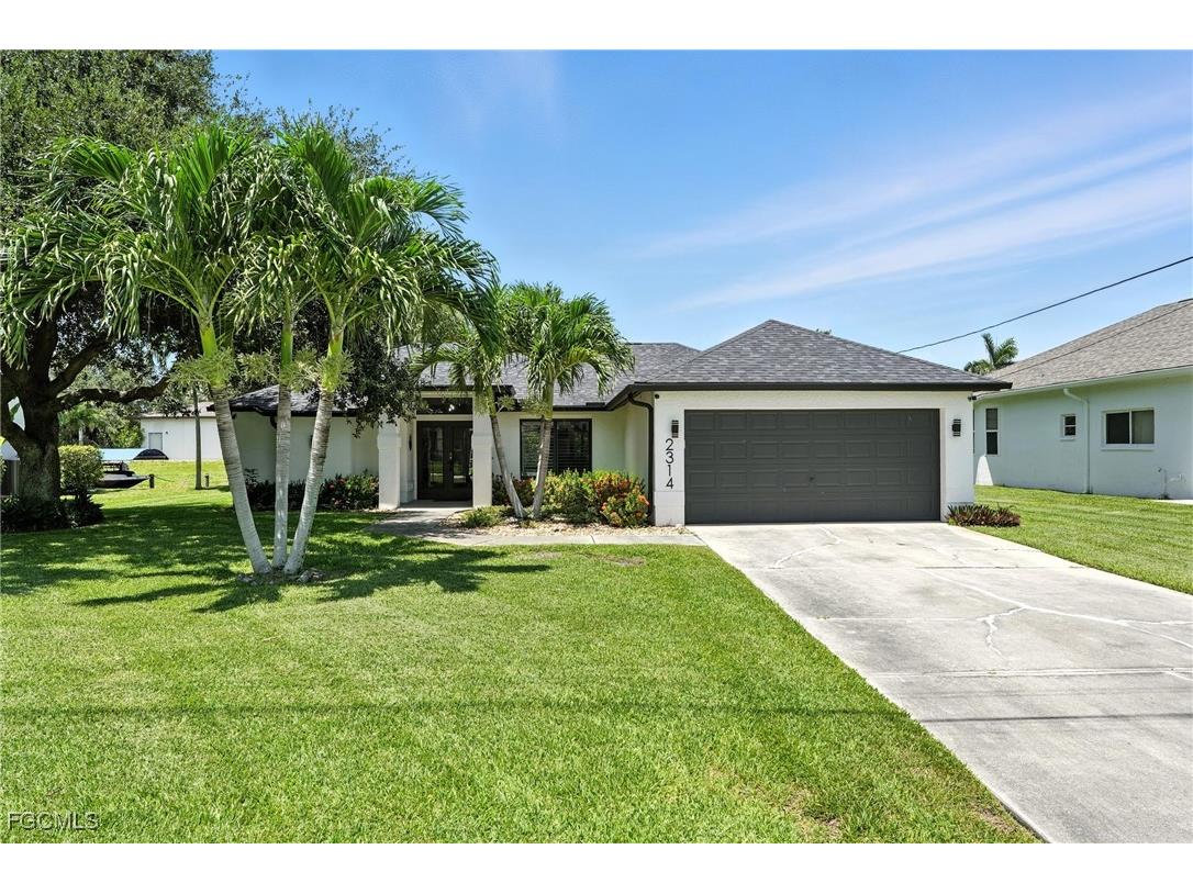2314 SE 18th Avenue Cape Coral FL 33990 2025005171 image1