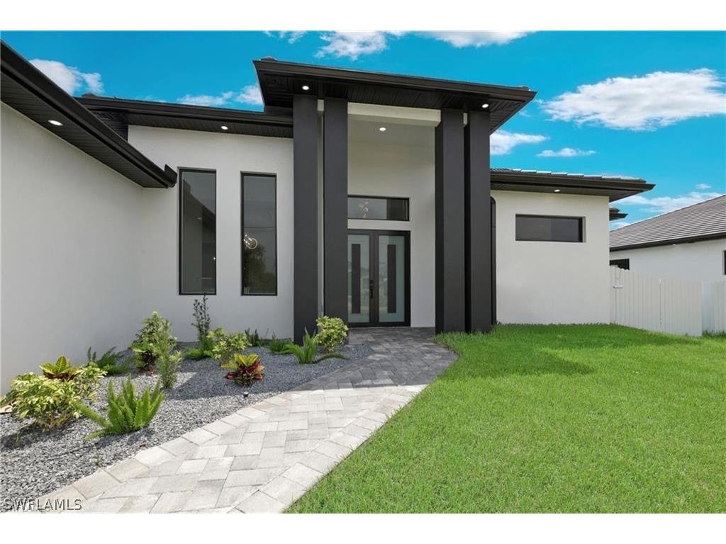 2314 SW 16th Terrace Cape Coral FL 33991 224047010 image1