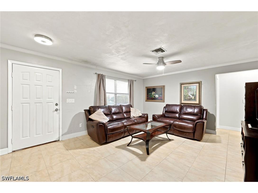 2315 54th Terrace SW Naples FL 34116 226024843 image2