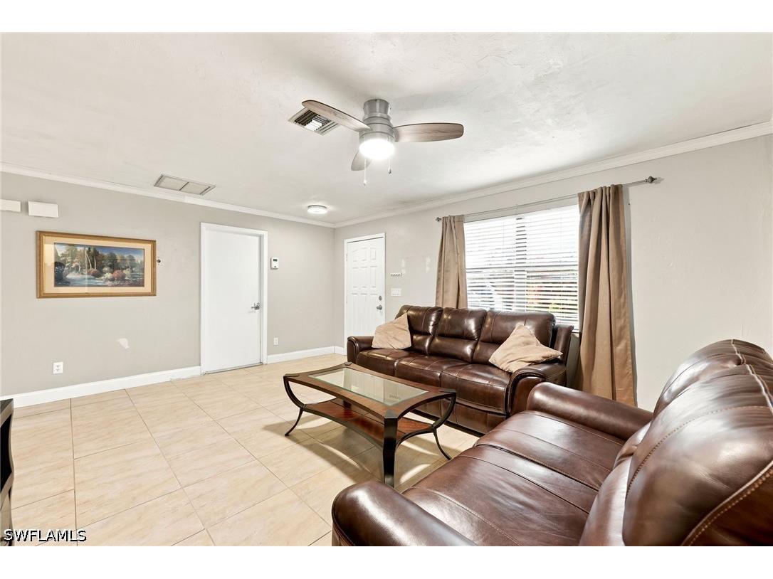 2315 54th Terrace SW Naples FL 34116 226024843 image3