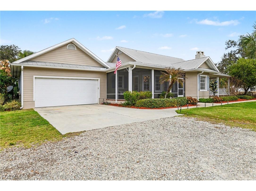 23150 N River Road Alva FL 33920 2026011338 image1