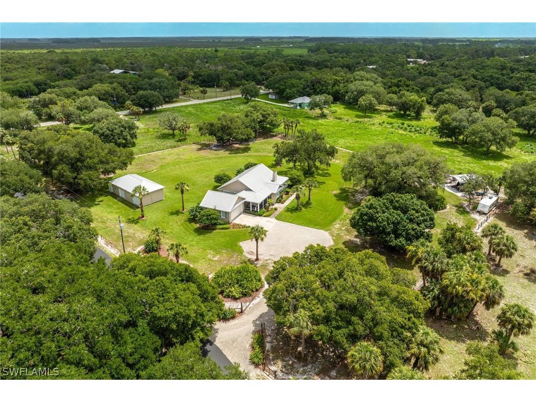 23150 N River Road Alva FL 33920 224051747 image1