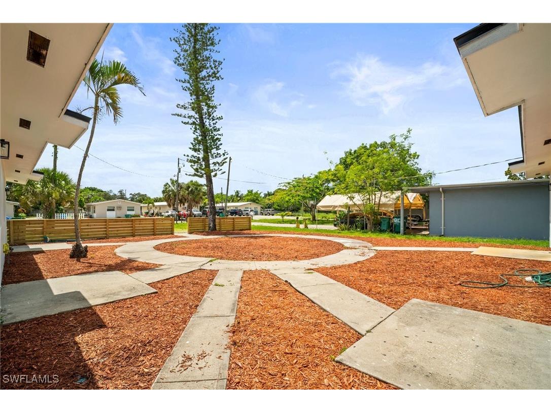 2316 Bayside Street Naples FL 34112 225049977 image4