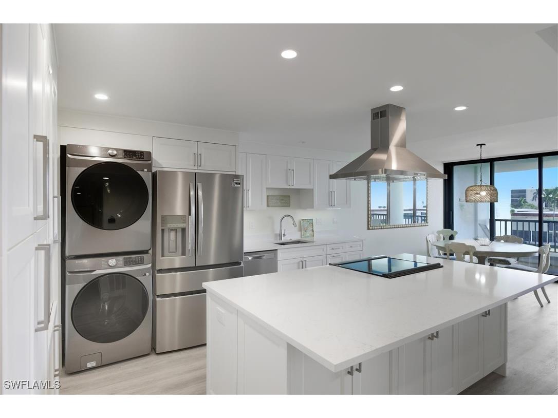 2316 Gulf Shore Boulevard N #411 Naples FL 34103 225081439 image12