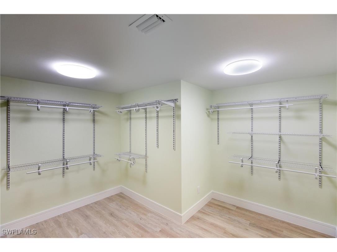 2316 Gulf Shore Boulevard N #411 Naples FL 34103 225081439 image23