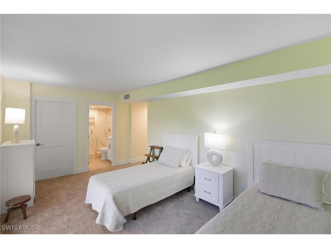 2316 Gulf Shore Boulevard N #411 Naples FL 34103 225081439 image27