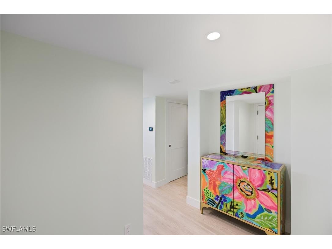 2316 Gulf Shore Boulevard N #411 Naples FL 34103 225081439 image34