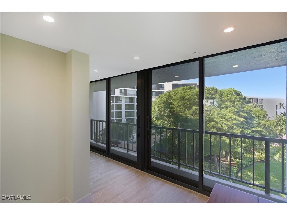 2316 Gulf Shore Boulevard N #411 Naples FL 34103 225081451 image29