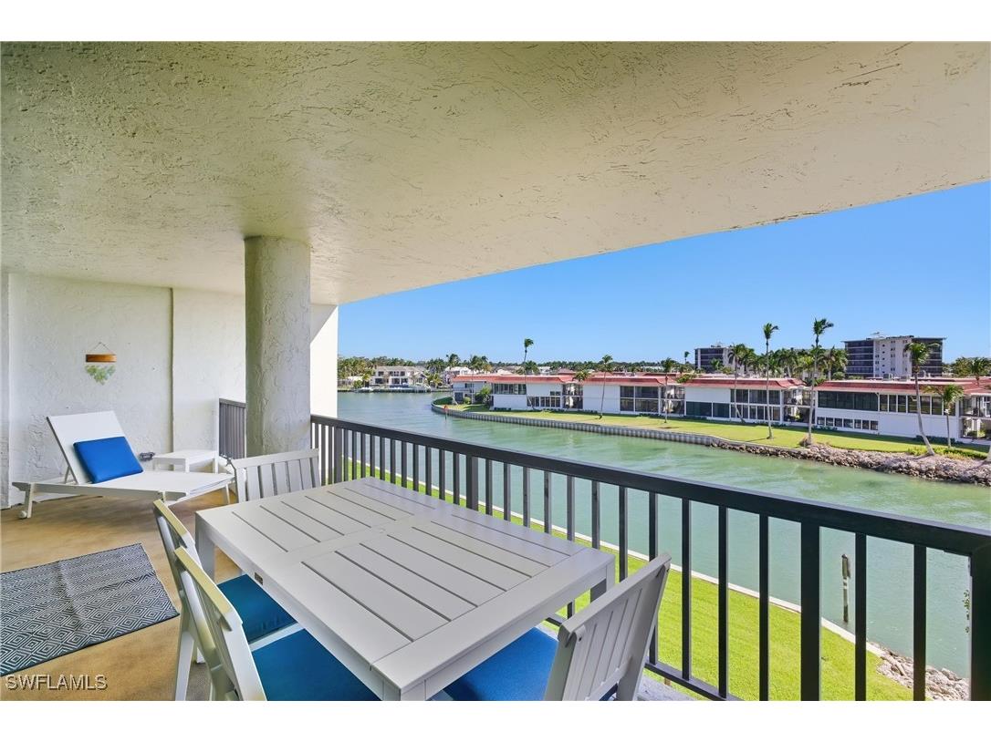 2316 Gulf Shore Boulevard N #411 Naples FL 34103 225081451 image33