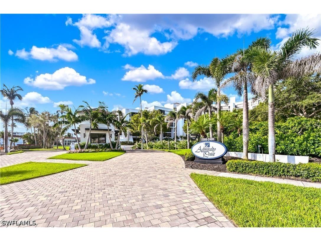 2316 Gulf Shore Boulevard N #411 Naples FL 34103 226022557 image2