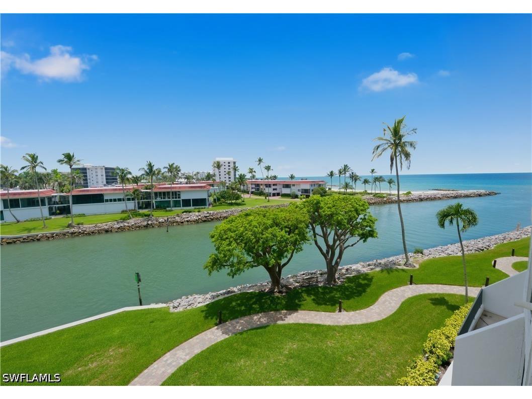 2316 Gulf Shore Boulevard N #411 Naples FL 34103 226022557 image22