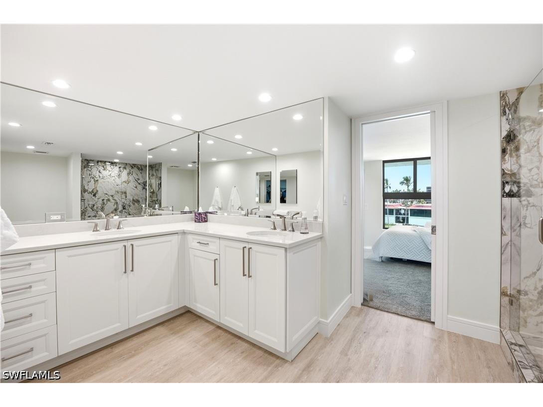 2316 Gulf Shore Boulevard N #411 Naples FL 34103 226022557 image31