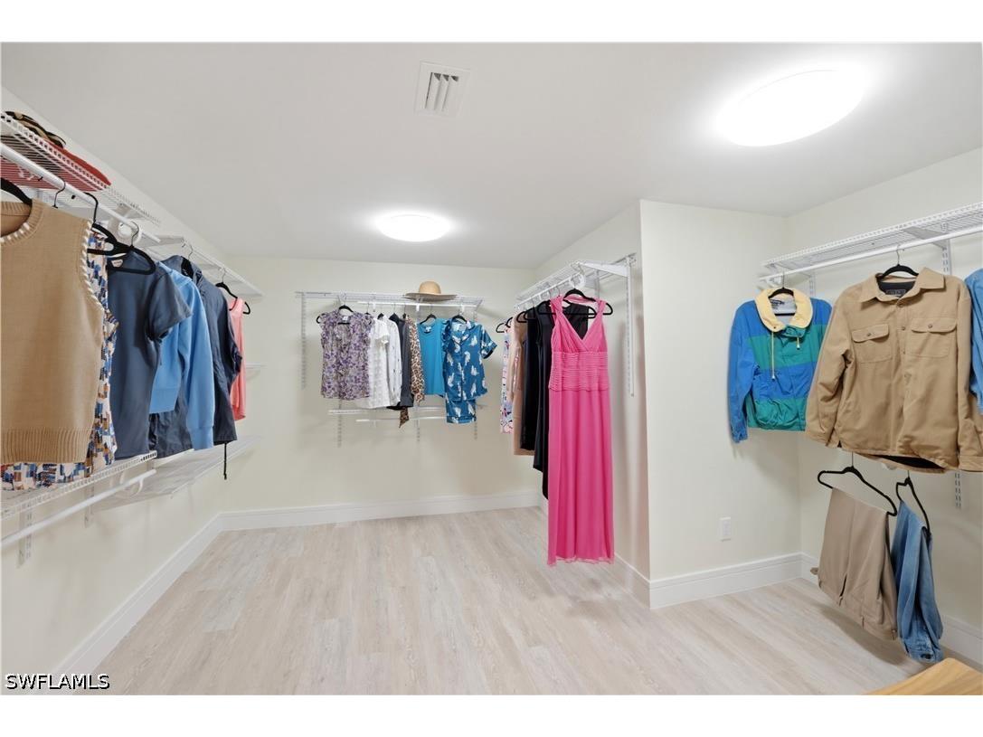 2316 Gulf Shore Boulevard N #411 Naples FL 34103 226022557 image33