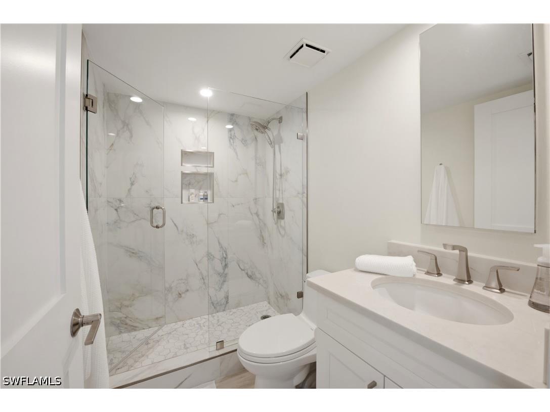 2316 Gulf Shore Boulevard N #411 Naples FL 34103 226022557 image36
