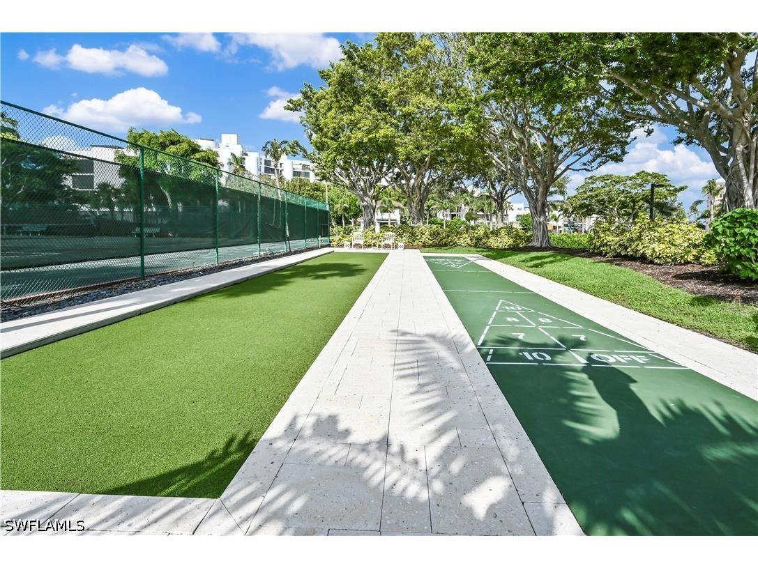 2316 Gulf Shore Boulevard N #411 Naples FL 34103 226022557 image47