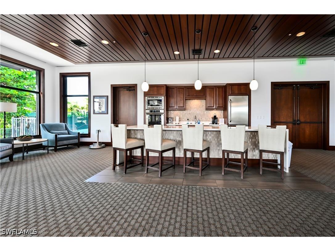 2316 Gulf Shore Boulevard N #411 Naples FL 34103 226022557 image50