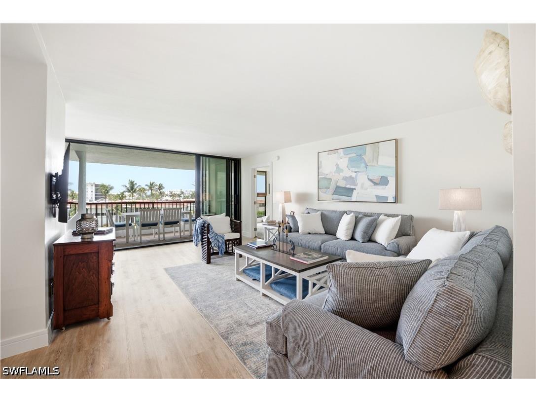 2316 Gulf Shore Boulevard N #411 Naples FL 34103 226022557 image7