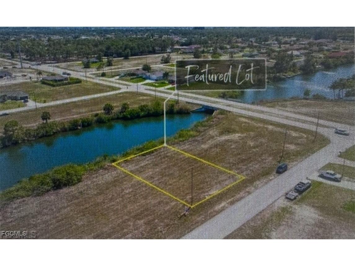 2316 NW 25th Terrace Cape Coral FL 33993 2025004767 image1