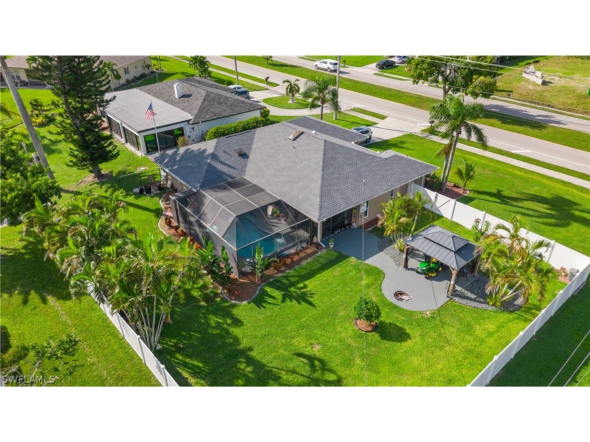 2316 Viscaya Parkway Cape Coral FL 33990 224043924 image1