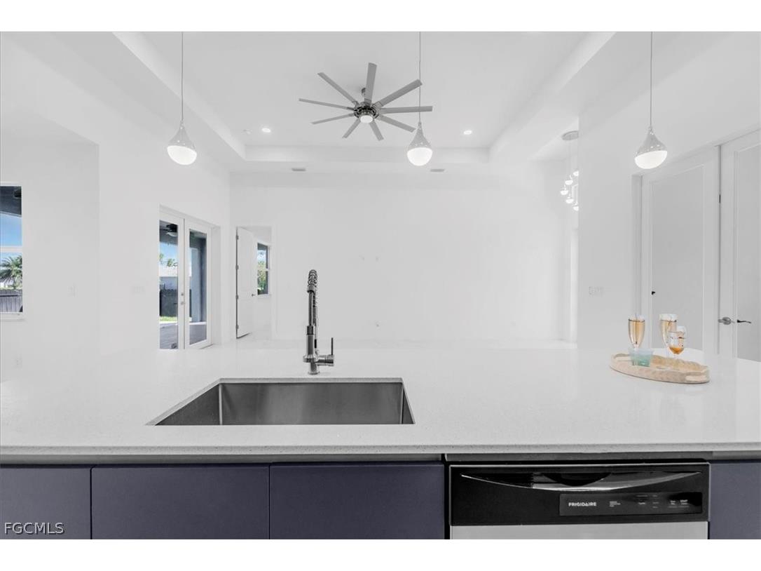 2317 Kismet Parkway W Cape Coral FL 33993 2026012257 image20