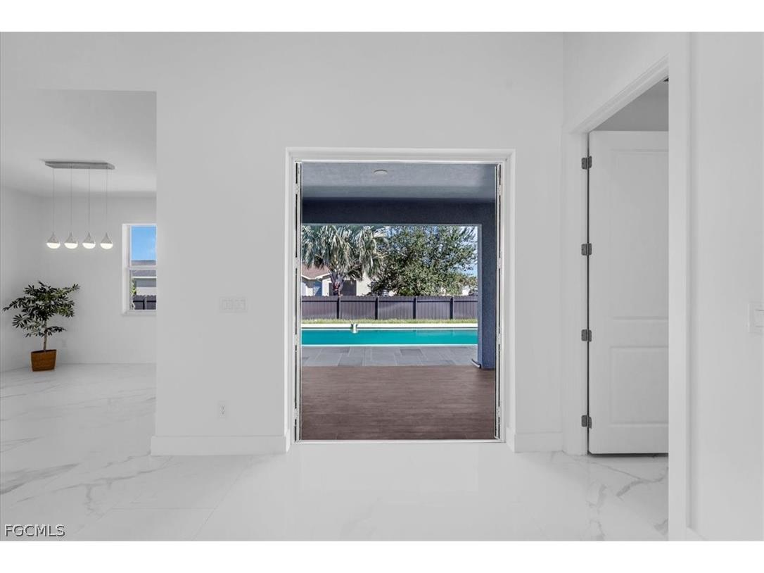 2317 Kismet Parkway W Cape Coral FL 33993 2026012257 image5