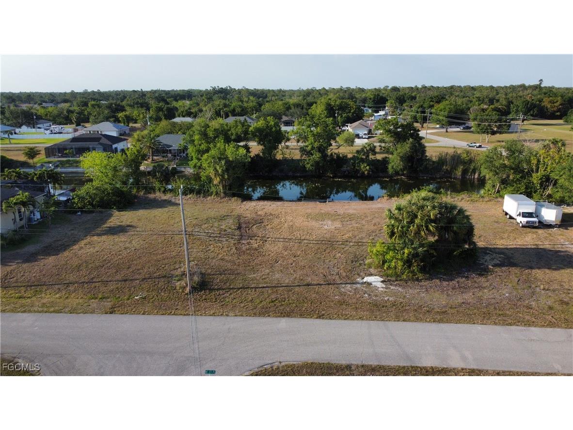 2317 NE 25th Terrace Cape Coral FL 33909 2025024189 image6