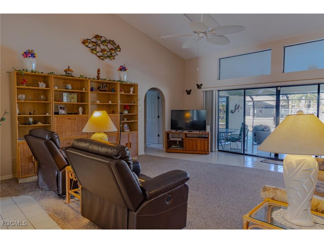 2317 SE 27th Street Cape Coral FL 33904 2025023117 image10