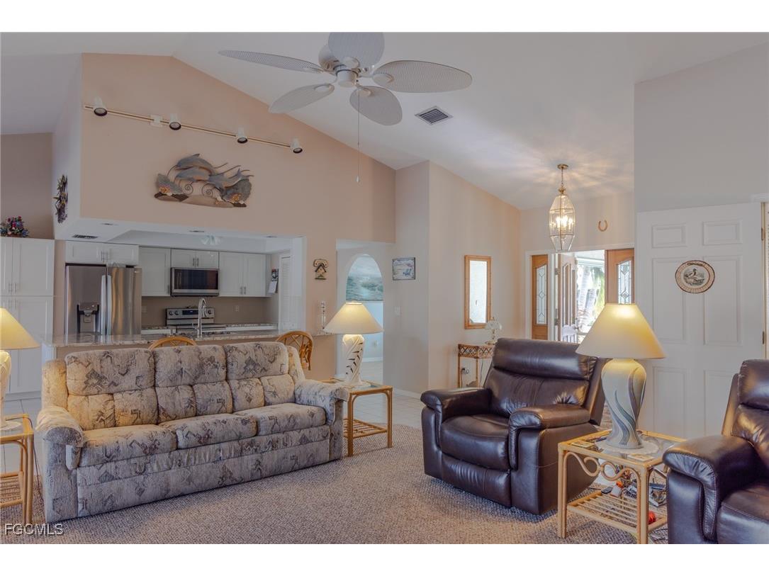 2317 SE 27th Street Cape Coral FL 33904 2025023117 image12