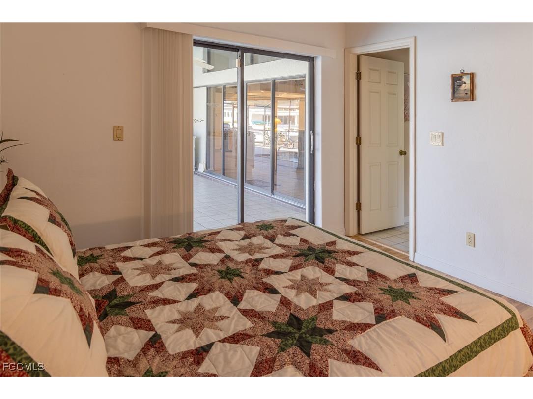 2317 SE 27th Street Cape Coral FL 33904 2025023117 image22