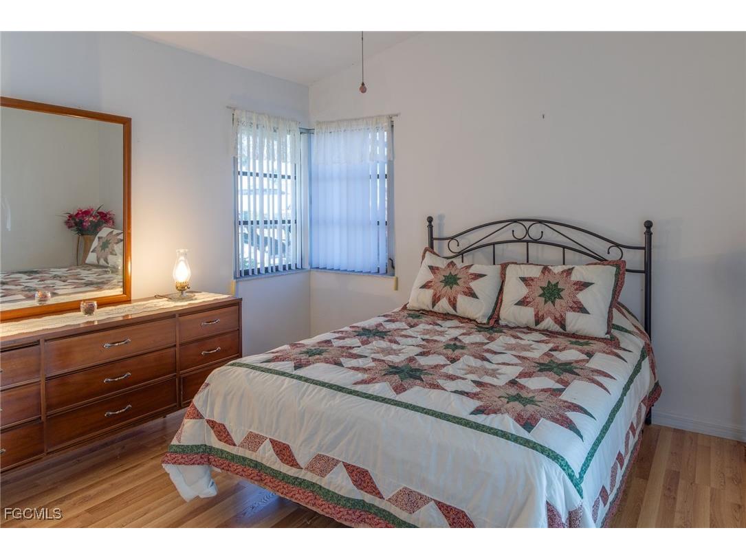 2317 SE 27th Street Cape Coral FL 33904 2025023117 image23