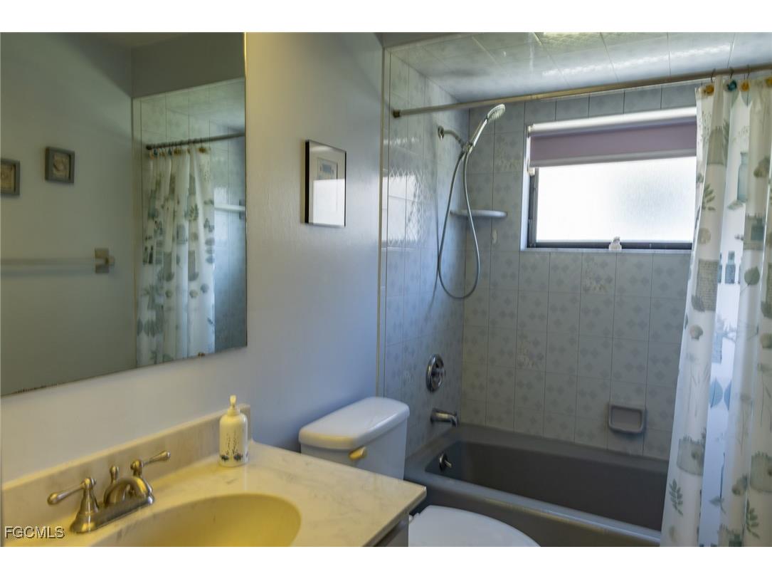 2317 SE 27th Street Cape Coral FL 33904 2025023117 image24