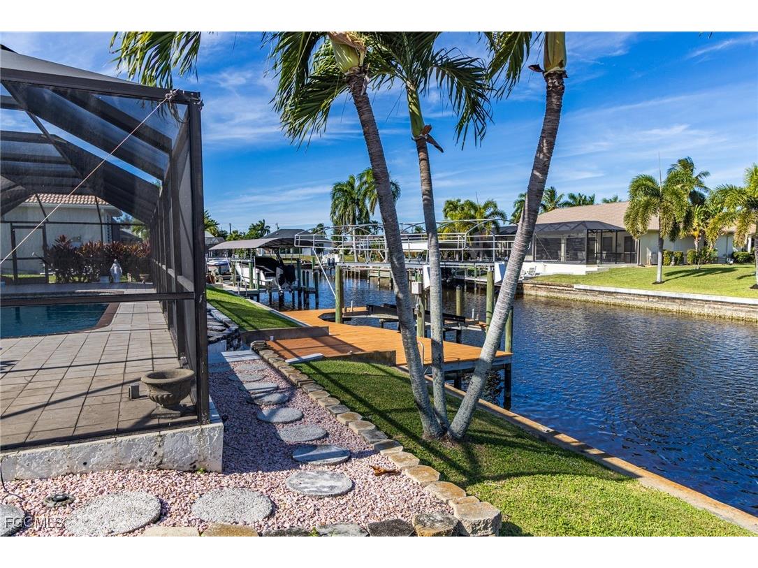 2317 SE 27th Street Cape Coral FL 33904 2025023117 image30