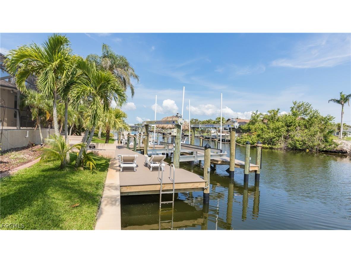 2317 SW 43rd Lane Cape Coral FL 33914 2026011255 image25