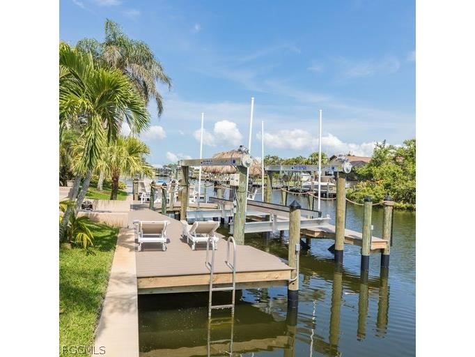 2317 SW 43rd Lane Cape Coral FL 33914 2026011255 image28