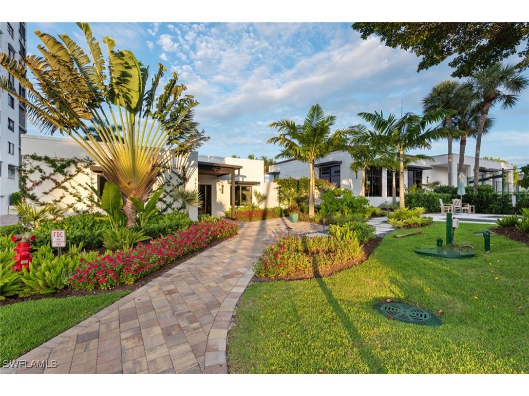 2318 Gulf Shore Boulevard N #510 Naples FL 34103 224100610 image41