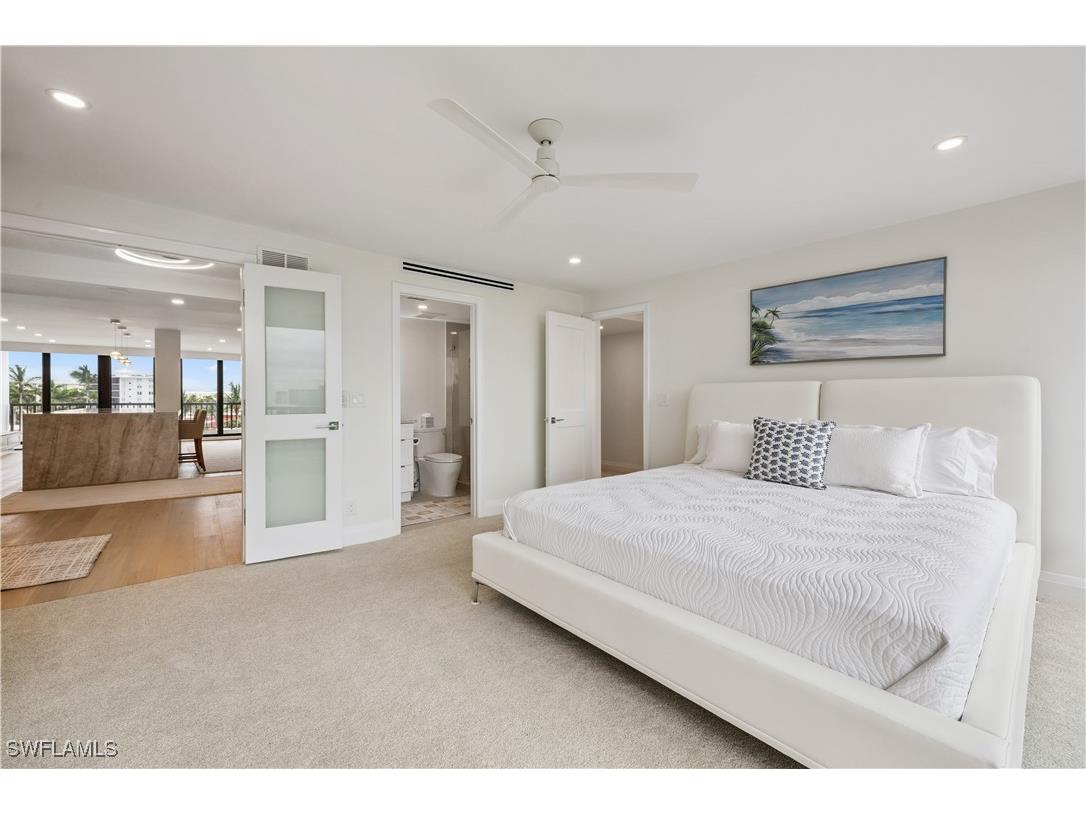 2318 Gulf Shore Boulevard N #510 Naples FL 34103 225063609 image31