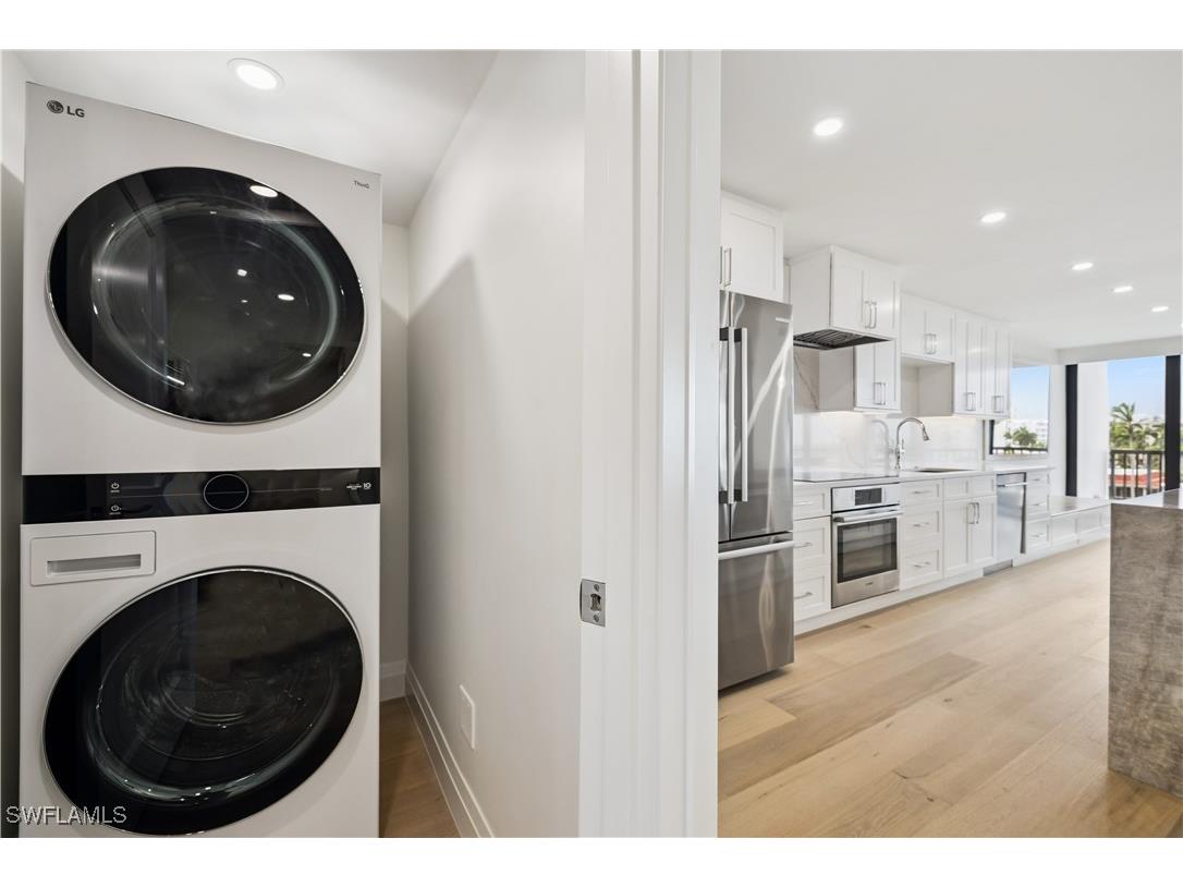 2318 Gulf Shore Boulevard N #510 Naples FL 34103 225063609 image37