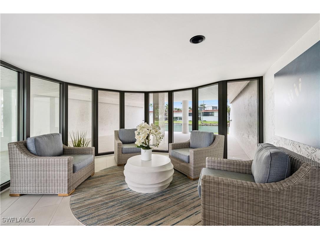 2318 Gulf Shore Boulevard N #510 Naples FL 34103 225063609 image39