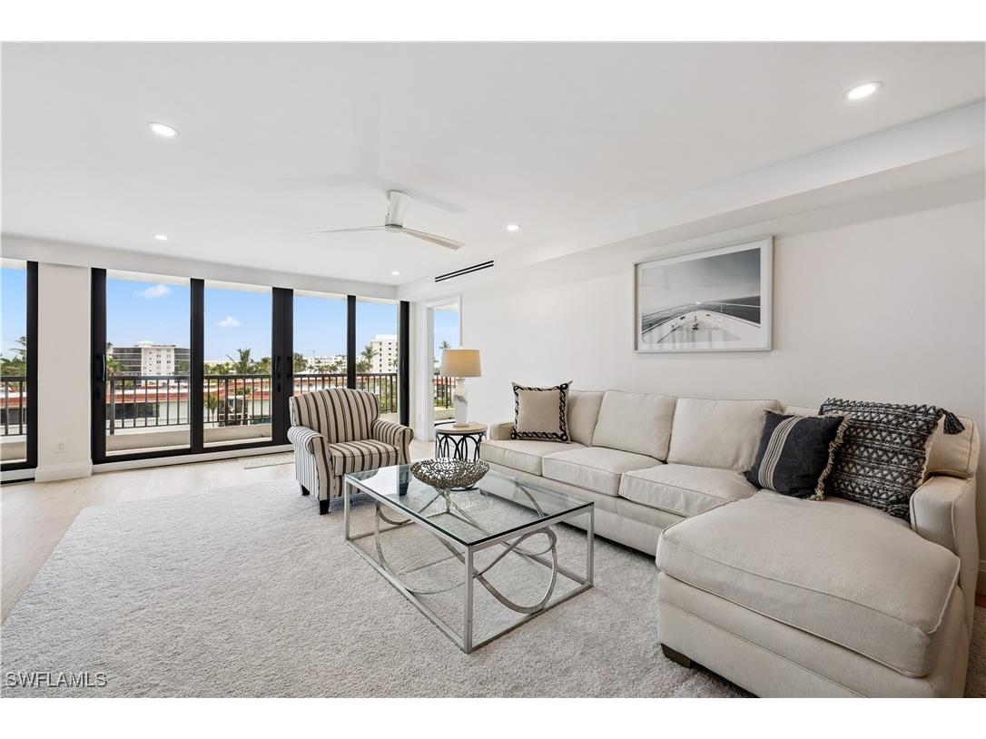 2318 Gulf Shore Boulevard N #510 Naples FL 34103 225063609 image4