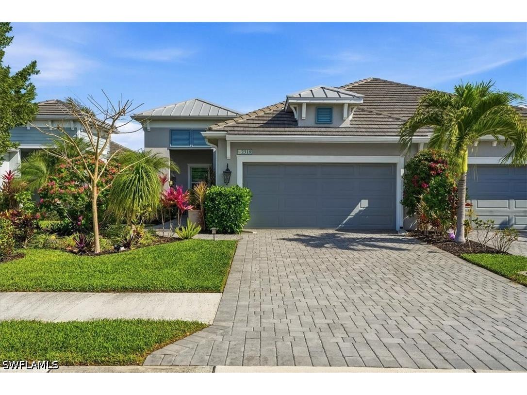 2318 Marquesa Circle Naples FL 34112 226013892 image1