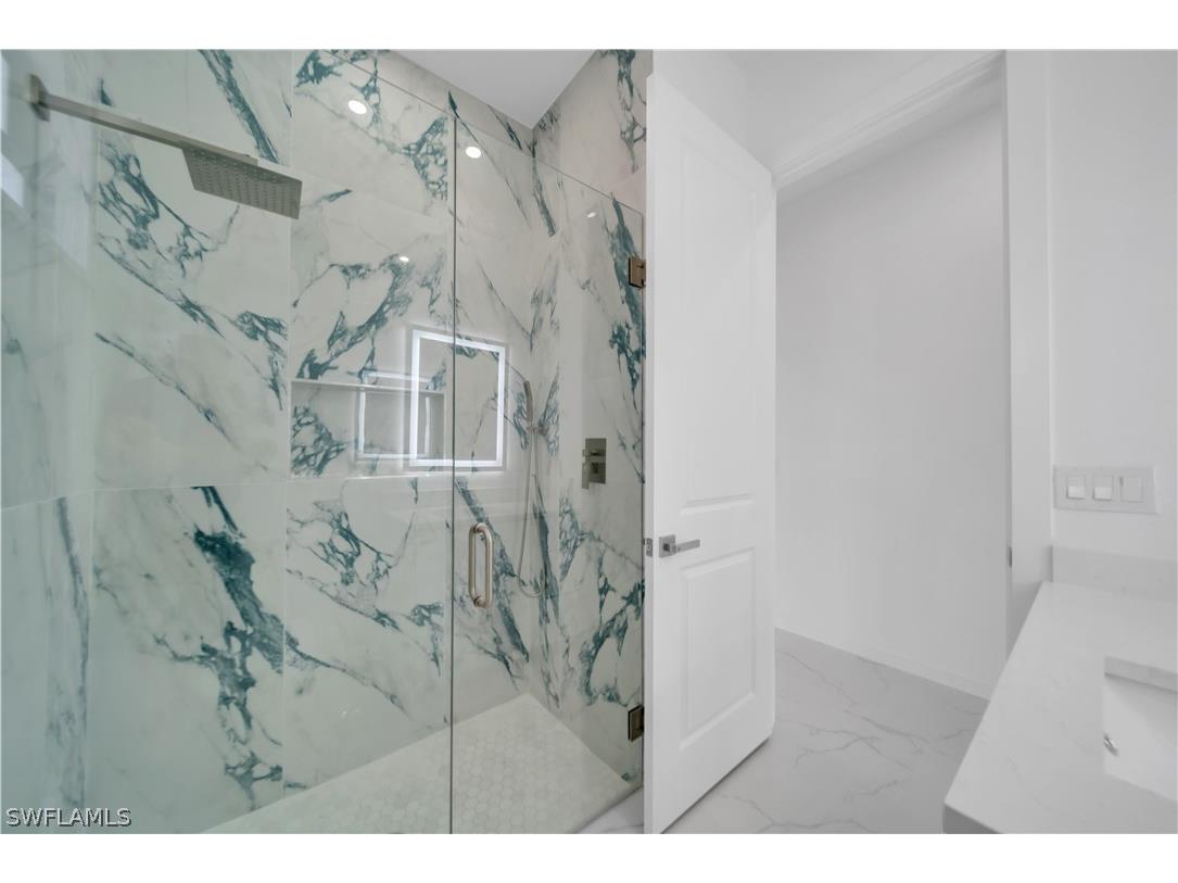 2318 NW 30th Terrace Cape Coral FL 33993 226002265 image12
