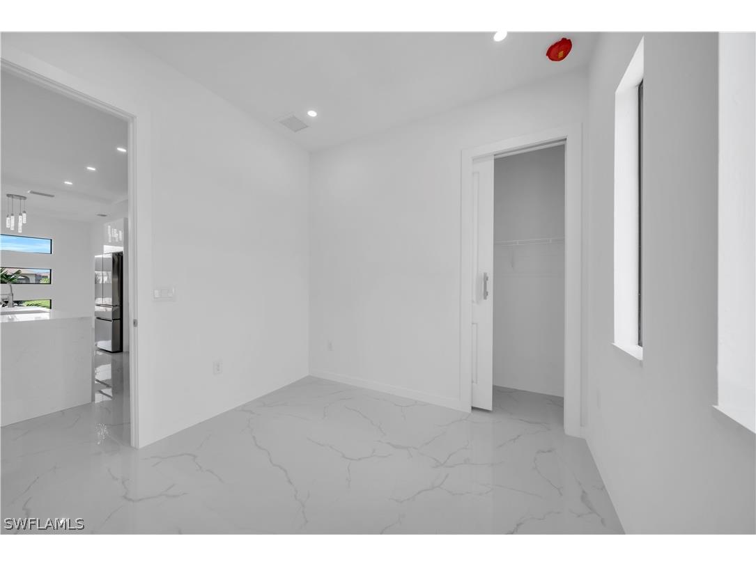 2318 NW 30th Terrace Cape Coral FL 33993 226002265 image16