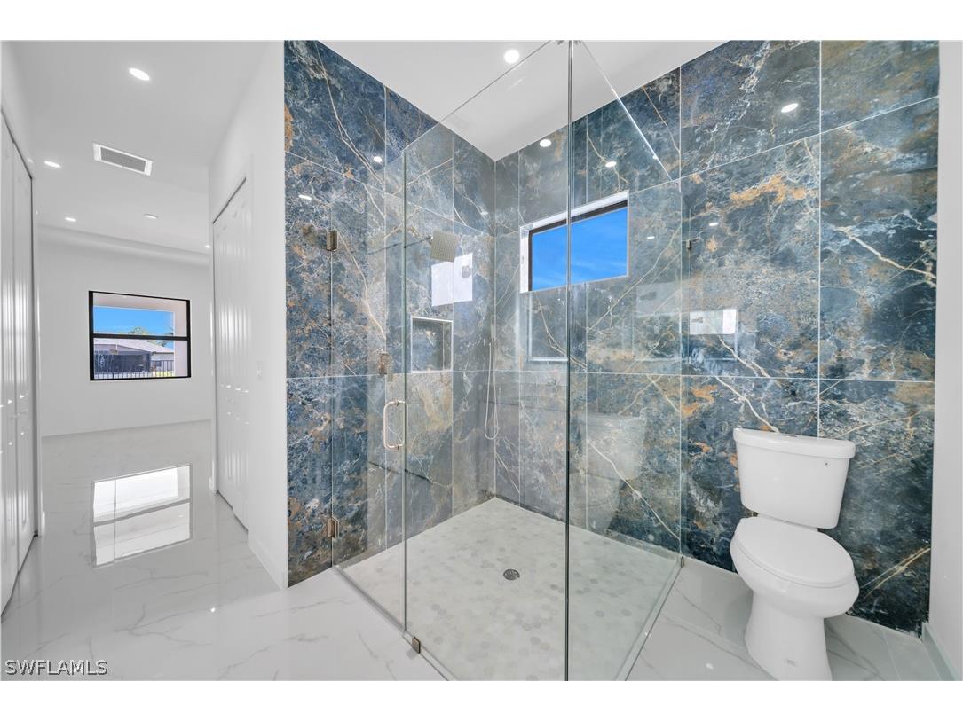2318 NW 30th Terrace Cape Coral FL 33993 226002265 image21