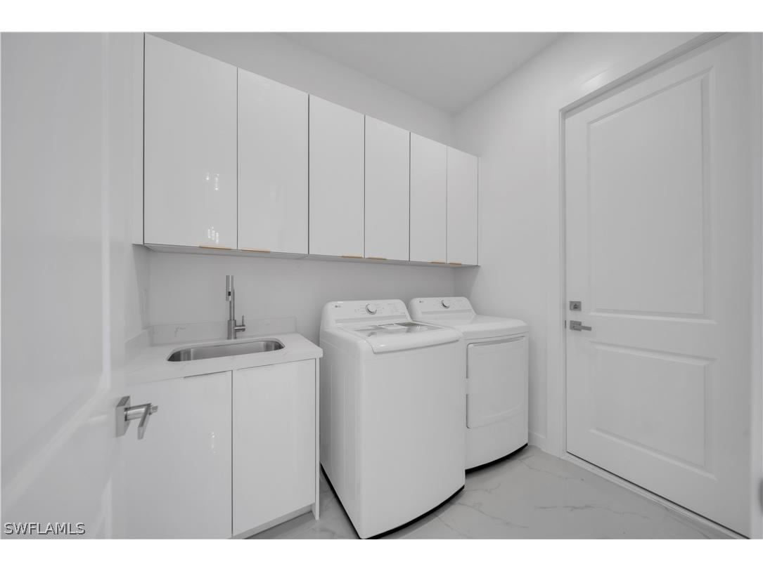 2318 NW 30th Terrace Cape Coral FL 33993 226002265 image9