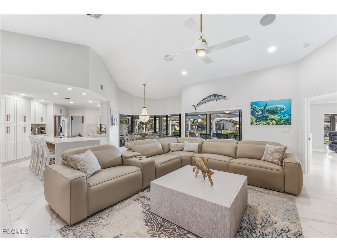 2318 SE 27th Street Cape Coral FL 33904 2025021666 image13