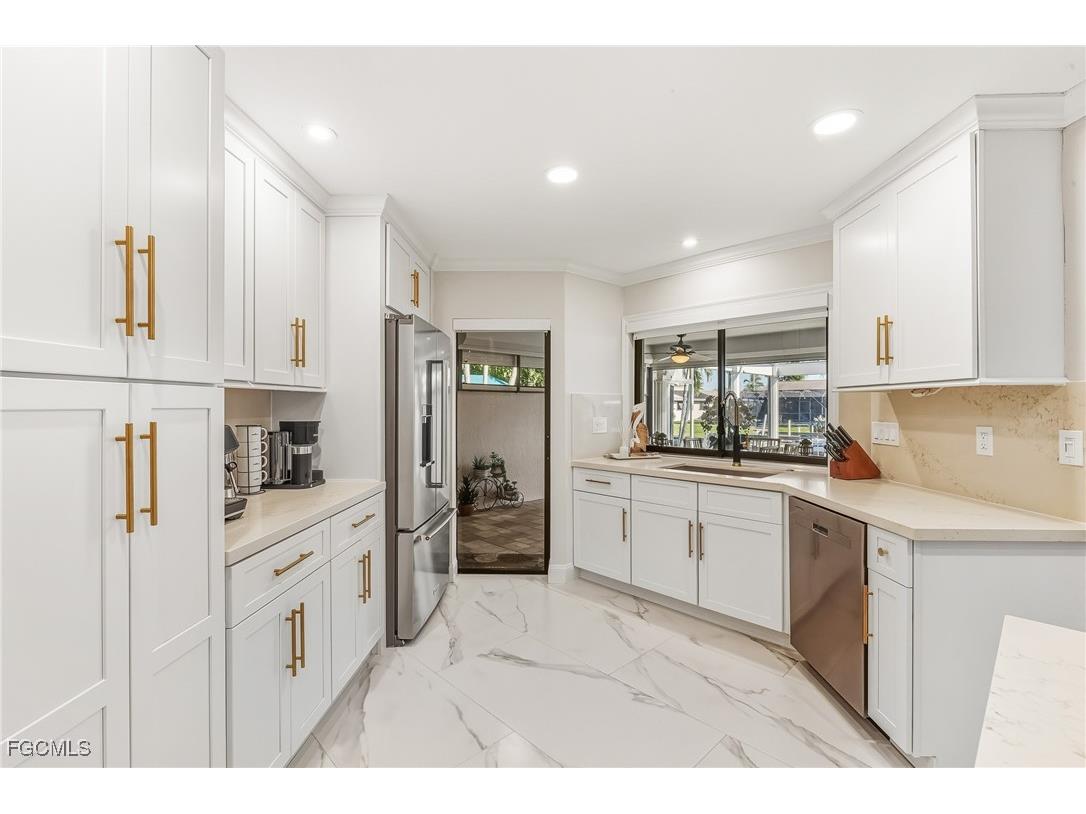 2318 SE 27th Street Cape Coral FL 33904 2025021666 image18