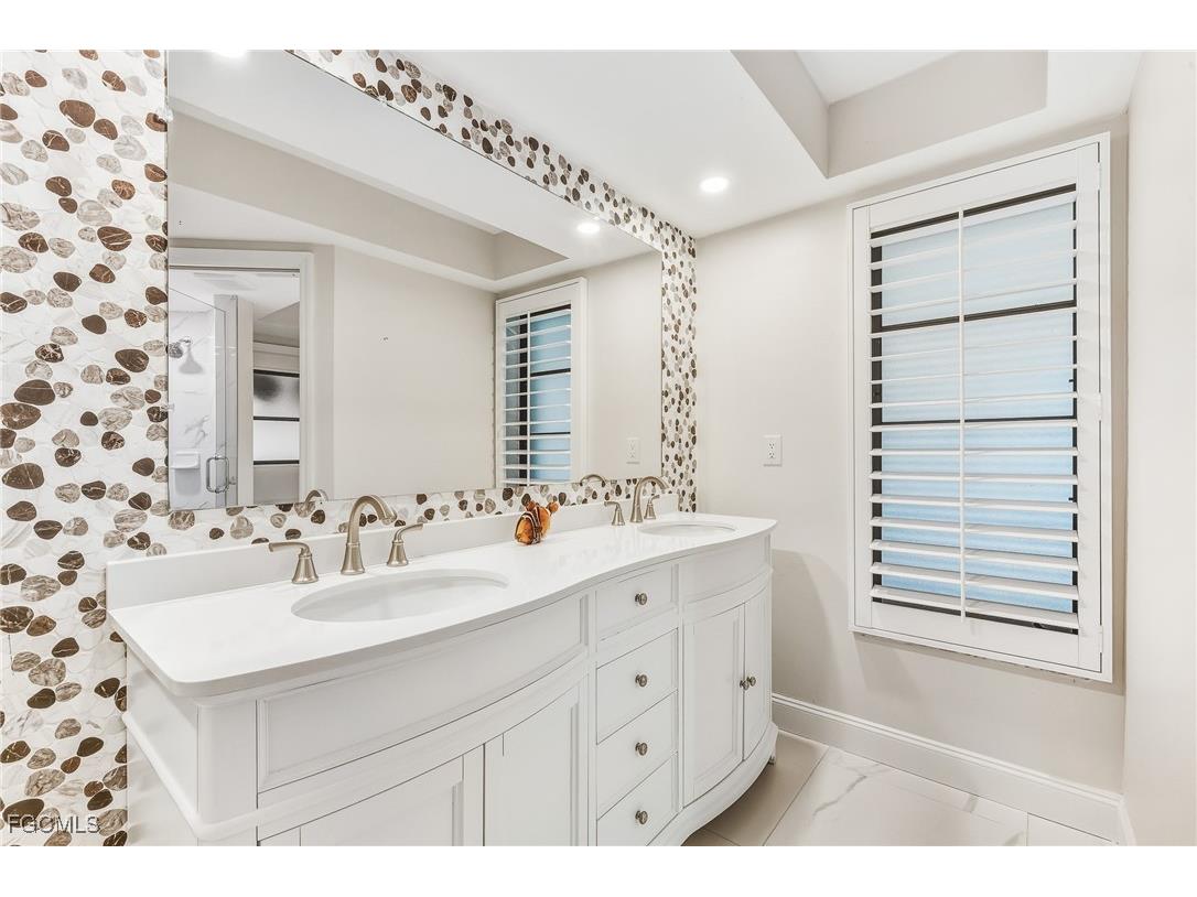 2318 SE 27th Street Cape Coral FL 33904 2025021666 image26