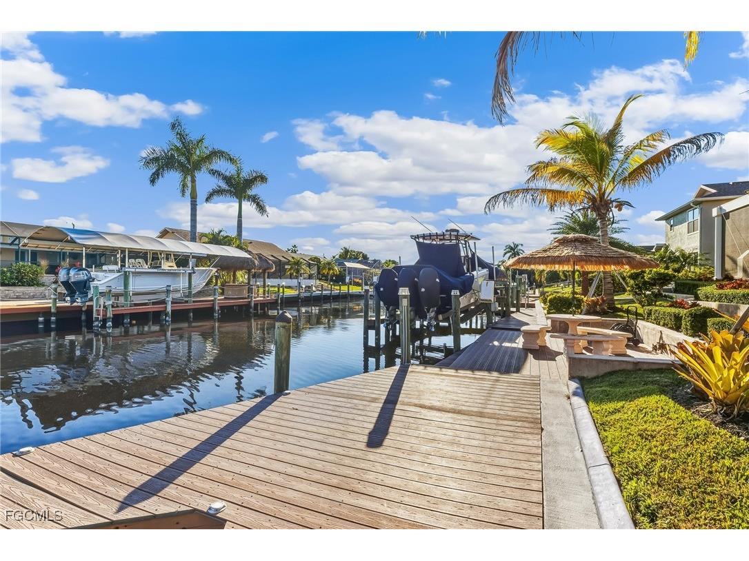 2318 SE 27th Street Cape Coral FL 33904 2025021666 image34