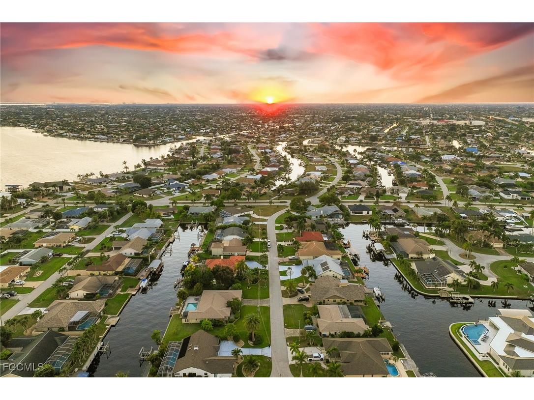 2318 SE 27th Street Cape Coral FL 33904 2025021666 image50