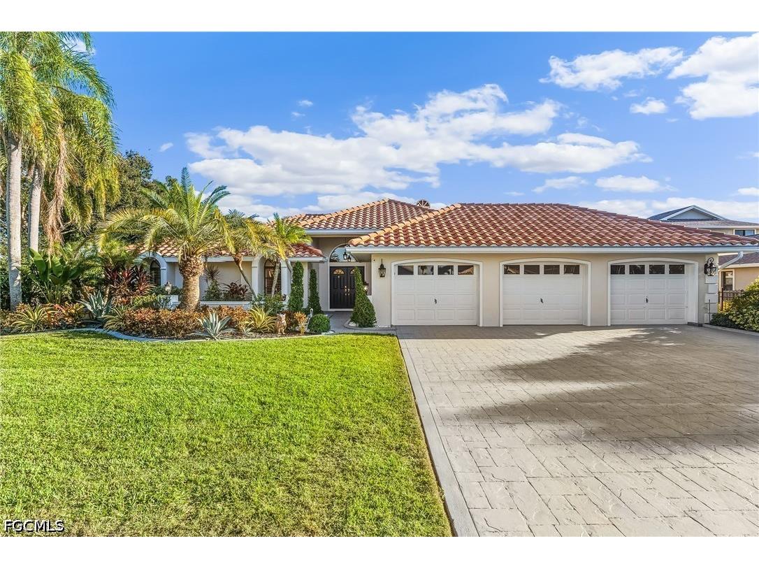 2318 SE 27th Street Cape Coral FL 33904 2026031639 image2